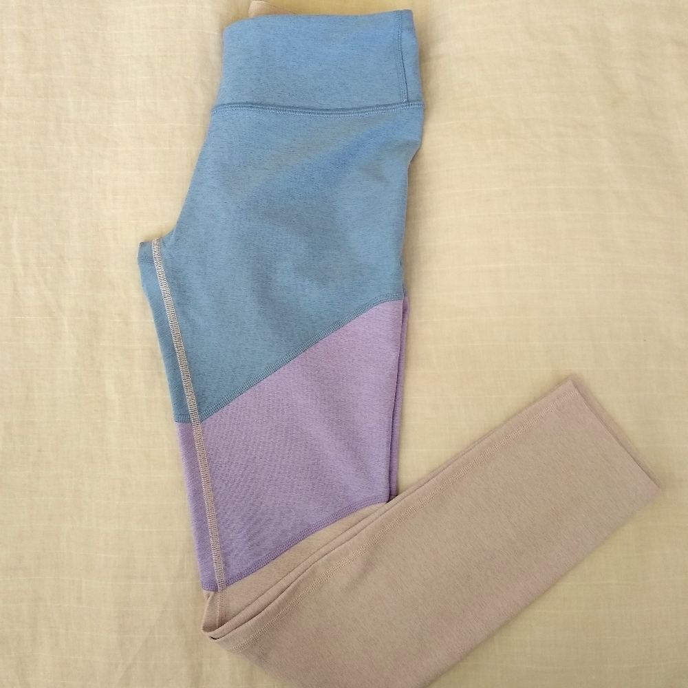 Outdoor Voices 7/8 Leggings NWT